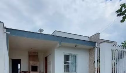Casa com 2 dormitórios sendo 1 suíte à venda, 78 m² por R$ 480.000 - Itacolomi - Balneário Piçarras/SC