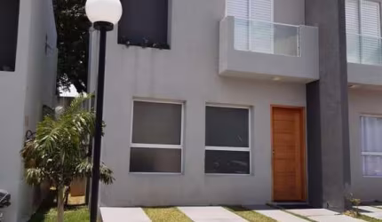 Casa para Venda em Santana de Parnaíba, Chácara do Solar I (Fazendinha), 3 dormitórios, 1 suíte, 2 banheiros, 2 vagas