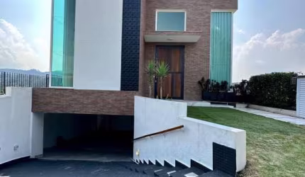 Casa em Condomínio para Venda em Santana de Parnaíba, Cidade Tamboré, 3 dormitórios, 3 suítes, 3 banheiros, 3 vagas