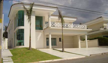 Casa em Condomínio para Venda em Santana de Parnaíba, Tamboré, 4 dormitórios, 4 suítes, 5 banheiros, 2 vagas