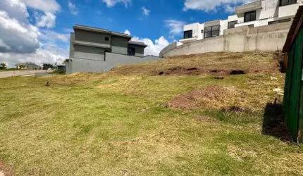 Lote para Venda em Santana de Parnaíba, Tamboré