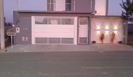 Casa para Venda em Itupeva, Residencial Tosi, 2 dormitórios, 2 suítes, 3 banheiros, 2 vagas