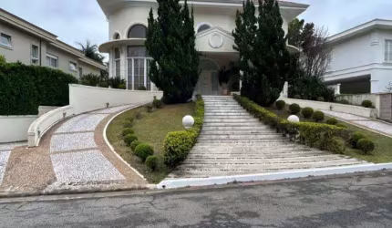 Casa em Condomínio para Locação em Santana de Parnaíba, Tamboré, 6 dormitórios, 4 suítes, 5 banheiros, 2 vagas