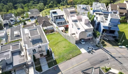 Lote para Venda em Santana de Parnaíba, Alphaville