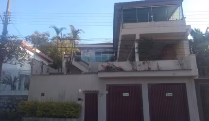 Casa para Venda em Caieiras, Região Central, 5 dormitórios, 4 banheiros, 2 vagas