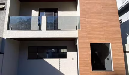 Casa para Venda em Cajamar, Portais (Polvilho), 3 dormitórios, 1 suíte, 2 banheiros, 3 vagas