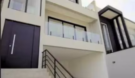 Casa em Condomínio para Venda em Jundiaí, Jardim Celeste, 3 dormitórios, 1 suíte, 2 banheiros, 4 vagas