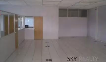 Prédio à venda na Rua Henrique Nicola Vinet, 11, Jardim Ubirajara (Zona Sul), São Paulo por R$ 4.190.000