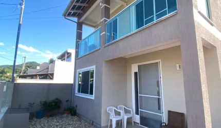 Maravilhoso sobrado em Itapema,  aceitamos troca por apartamento pronto e Mobiliado em Itapema !