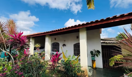 Casa lado praia no bairro Jardim Grandesp em Itanhaém-SP