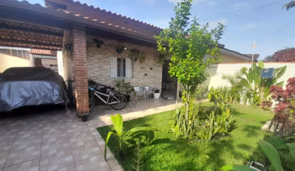 Casa no Balneario Gaivota em Itanhaém