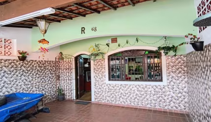 Casa no Bairro Suarão em Itanhaém