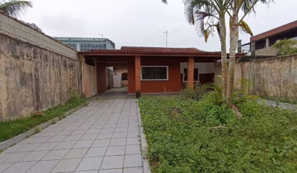 Casa no balneário Gaivota, em Itanhaém