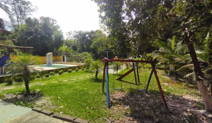 Chácara no Jardim Regina em Itanhaém,