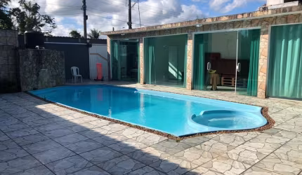 Casa para Venda,  no bairro Jardim São Luis, localizado na cidade de Peruíbe / SP.