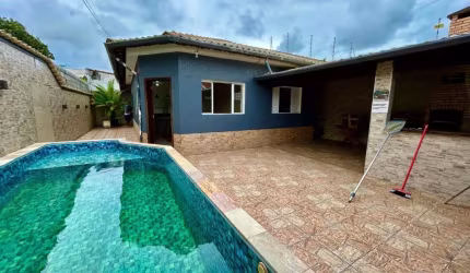 Casa no bairro Bopiranga em Itanhaém