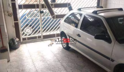 Sobrado com 3 Quartos 1 suíte, 2 vagas  e quintal com pomar  a 300 mts do metrô Itaquera