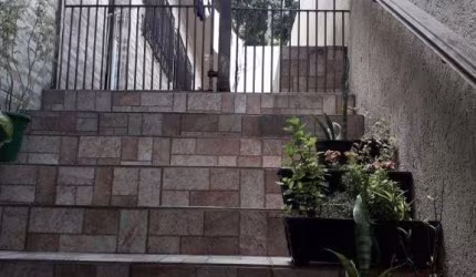 Casa com 3 dormitórios à venda, 100 m² por R$ 430.000,00 - Vila Carmosina - São Paulo/SP
