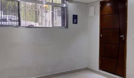 Sobrado a venda com 250 m²,  valor R$ 659.000,00