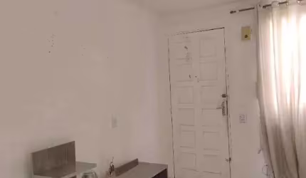 Apartamento para locação R$ 930,00 com o condomínio incluso