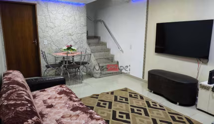 Sobrado em Condomínio com 2 Quartos, Sacada, escritório e 2 Vagas cobertas em Itaquera
