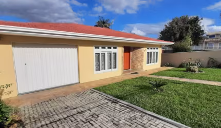 Casa térrea linda São José dos Pinhais