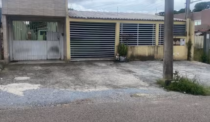 Oportunidade para investimento, terreno com 3 casas