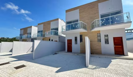 Casa em Condomínio para Venda em Cabo Frio, Parque Balneário São Francisco, 2 dormitórios, 2 suítes, 3 banheiros, 2 vagas