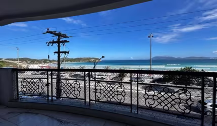 Apartamento para Venda em Cabo Frio, Praia do Forte, 4 dormitórios, 2 suítes, 4 banheiros, 3 vagas