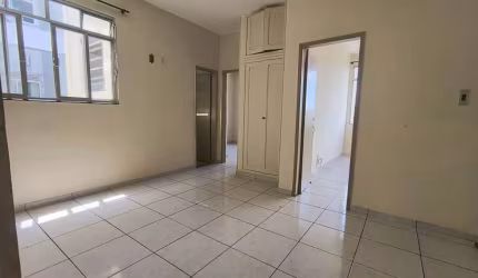 Apartamento para Venda em Cabo Frio, Centro, 3 dormitórios, 1 suíte, 2 banheiros, 1 vaga