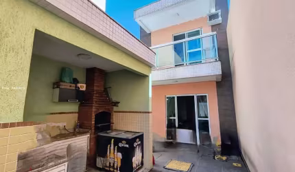 Casa para Venda em Cabo Frio, São Francisco, 3 dormitórios, 2 suítes, 3 banheiros, 2 vagas