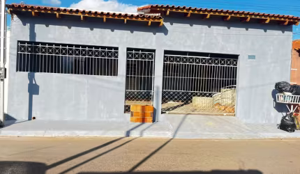 Casa para locação no bairro José Carlos Guimarães – R$ 1.200
