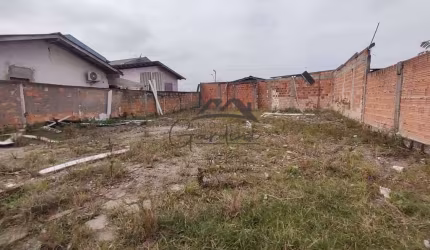 Terreno à venda na Rua Nono Emílio Dalçóquio, 1441, Espinheiros, Itajaí por R$ 220.000
