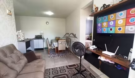 Apartamento com 2 quartos à venda na Rua Fermino Vieira Cordeiro, 2142, Espinheiros, Itajaí por R$ 315.000