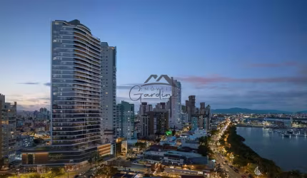 Apartamento com 4 quartos à venda na Rua Lauro Muller, 1230, Fazenda, Itajaí por R$ 4.872.648
