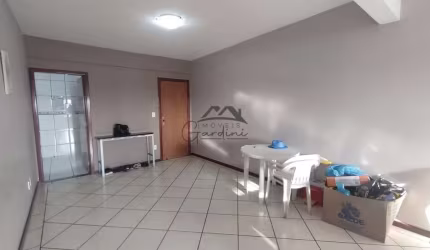 Apartamento com 3 quartos à venda na Rua Maria da Glória, 115, São João, Itajaí por R$ 490.000