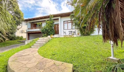 Casa em condomínio fechado com 3 quartos à venda na Avenida Firmino Octávio Bimbi, 255, Cavalhada, Porto Alegre por R$ 1.290.000