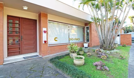 Casa em condomínio fechado com 4 quartos à venda na Avenida Coronel Marcos, 1334, Pedra Redonda, Porto Alegre por R$ 1.395.000