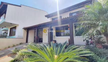 Casa com 3 quartos à venda na Rua Doutor João Palombini, 55, Ipanema, Porto Alegre por R$ 870.000