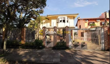 Casa com 4 quartos à venda na Rua Chiriguano, 265, Vila Assunção, Porto Alegre por R$ 1.490.000