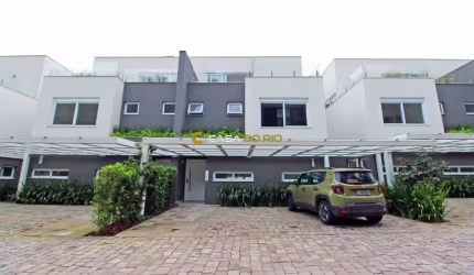 Casa em condomínio fechado com 3 quartos à venda na Rua Doutor Ney de Castilhos Ferreira, 300, Pedra Redonda, Porto Alegre por R$ 2.450.000