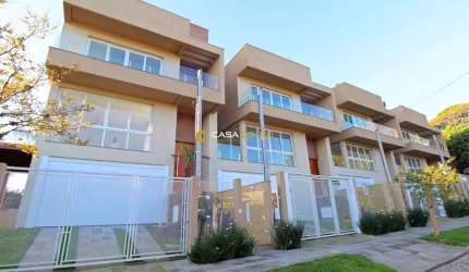Casa com 3 quartos à venda na Rua Coroados, 675, Vila Assunção, Porto Alegre por R$ 1.752.000