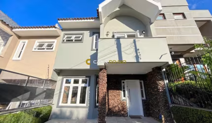 Casa com 3 quartos à venda na Rua Edilson João Prola, 26, Ipanema, Porto Alegre por R$ 790.000