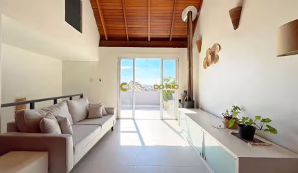 Casa com 2 quartos à venda na Rua Padre João Batista Reus, 1718, Tristeza, Porto Alegre por R$ 698.000