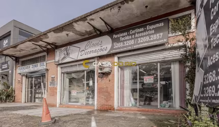 Prédio à venda na Avenida Wenceslau Escobar, 3191, Tristeza, Porto Alegre por R$ 1.099.900