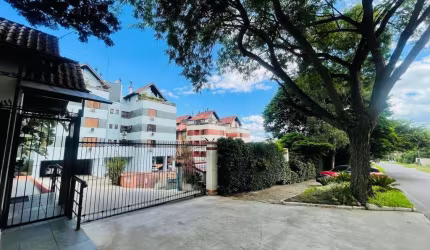 Cobertura com 3 quartos à venda na Rua Dea Coufal, 1411, Cavalhada, Porto Alegre por R$ 780.000