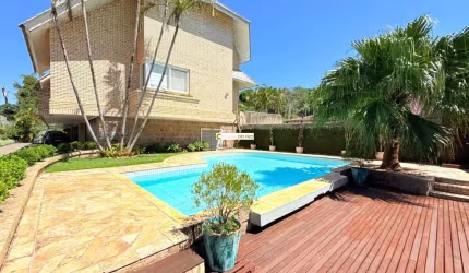 Casa em condomínio fechado com 3 quartos à venda na Rua Doutor Arnaldo da Silva Ferreira, 450, Jardim Isabel, Porto Alegre por R$ 1.500.000