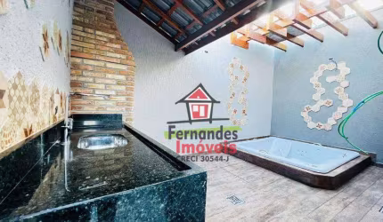 Casa no lado praia 3 dormitórios sendo 2 suítes com hidromassagem  à venda, 115 m² por R$ 830.000 - Vilamar - Praia Grande/SP