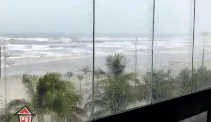 Apartamento frente mar com 3 dormitórios à venda, 106 m² por R$ 580.000 Caiçara  Praia Grande SP