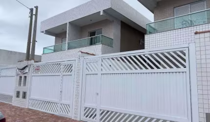 Sobrado individual  novo alto padrão perto da Obramax  com 3 suítes à venda por R$ 650.000  Tude Bastos (Sítio do Campo)  Praia Grande SP